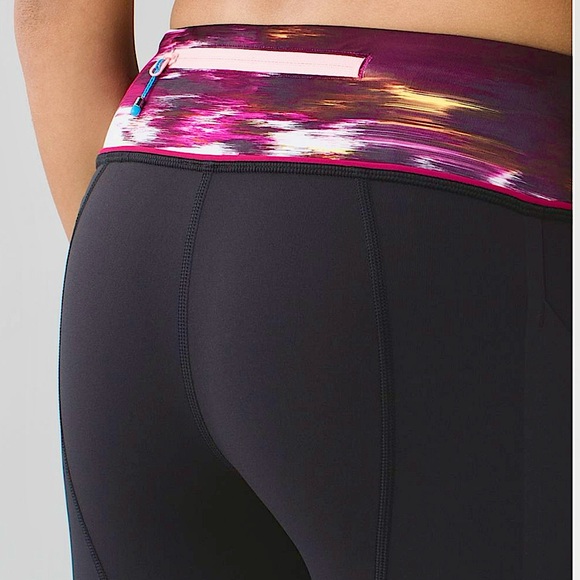 Lululemon Pace Rival Cropped Leggings in Black & Wind Berry Rumble - Rare - Picture 5 of 16
